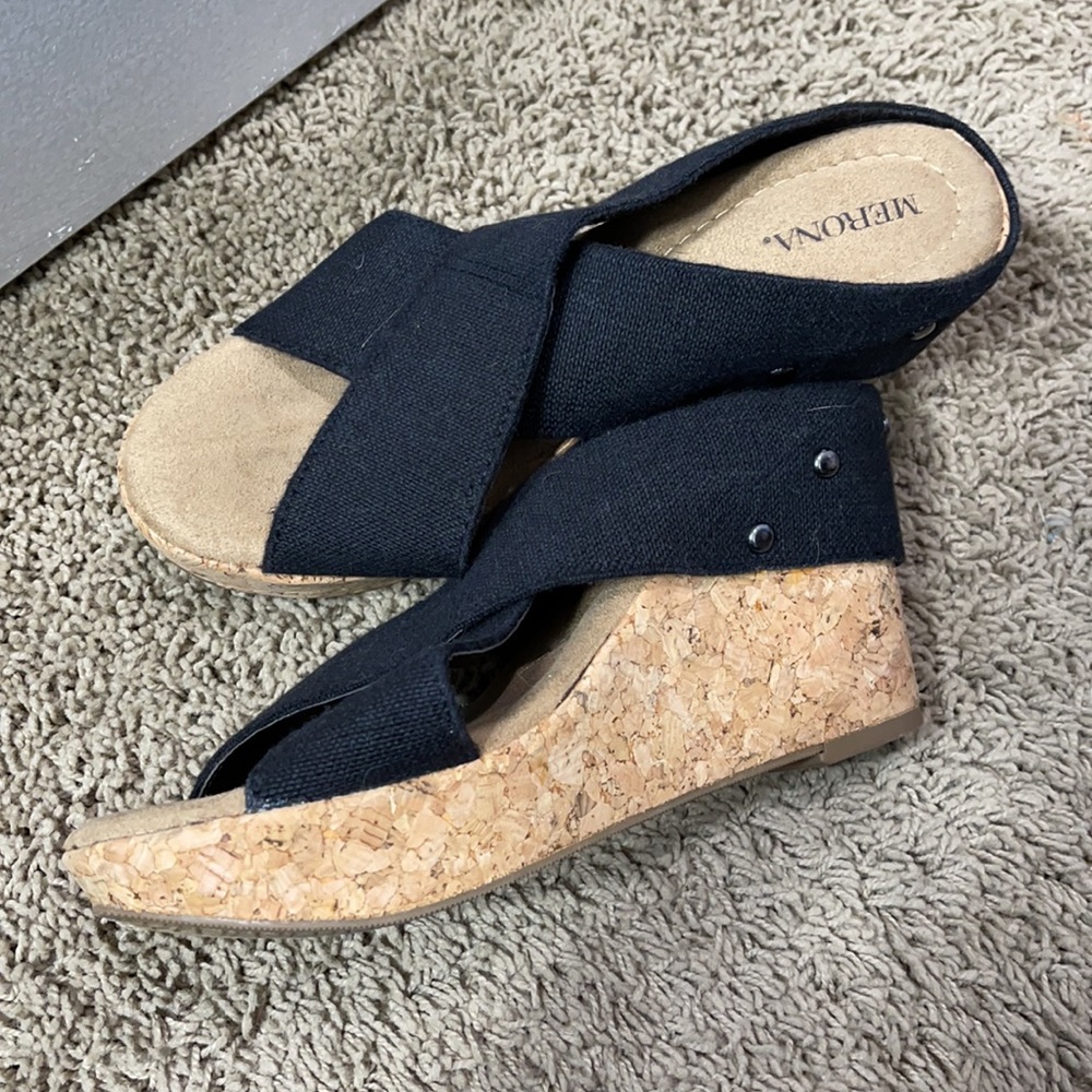 Merona slip on wedges